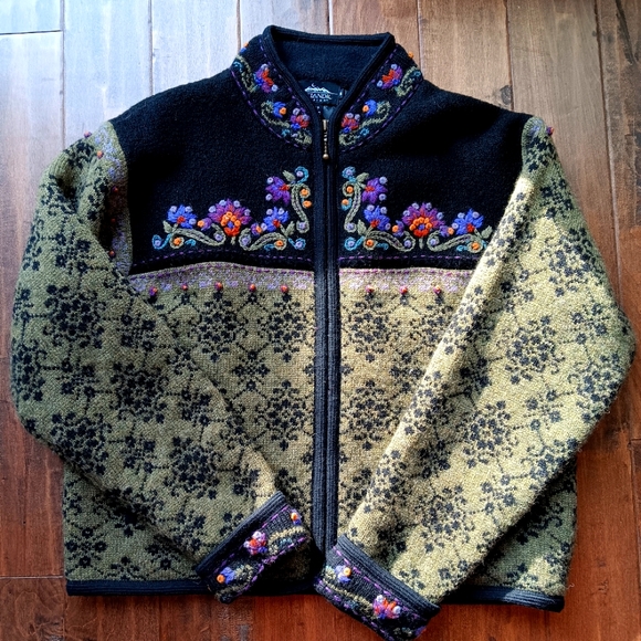 Icelandic Design Lined Hand Knit Sweater Jacket - Picture 1 of 15